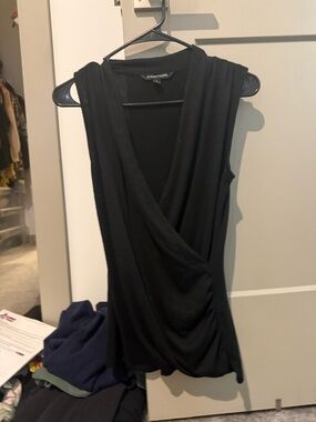 41 Hawthorn Black Sleeveless Drape Wrap Tank Top